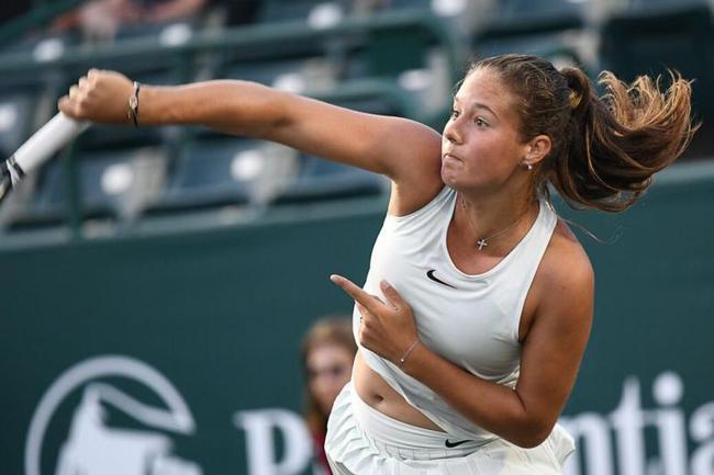 队赢得比赛 队赢得比赛